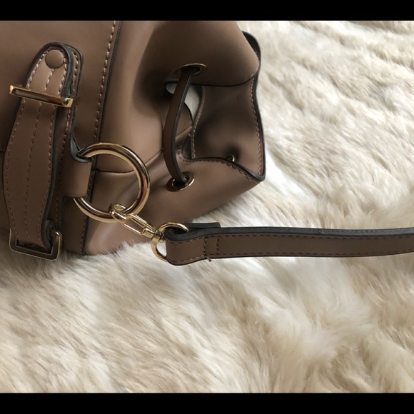 Zara Bucket Crossbody Bag NWOT - Picture 6 of 8